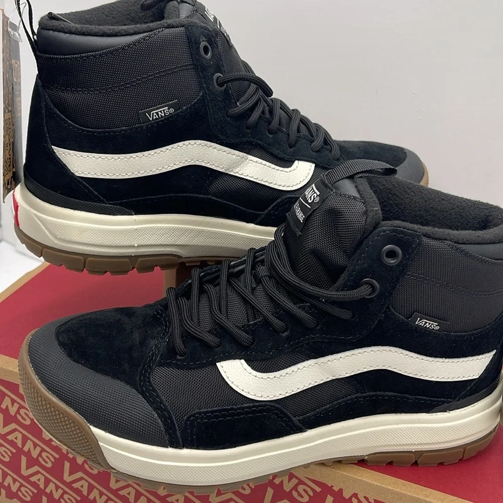 Vans Men’s Ultrarange Exo Black/Marshmallow VN0A5KS5BPO Boots MTE Cold Weather
